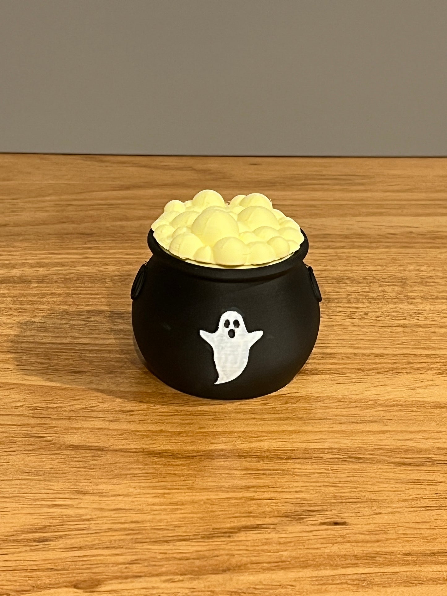 Halloween Ghost Cauldron Pot